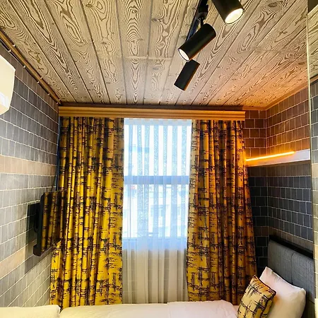 Hotel M-oda *