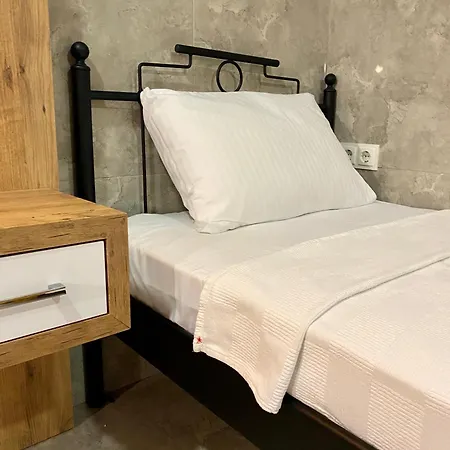 Hotel M-oda *